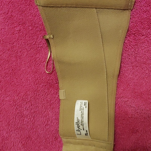 Lilyette strapless bra 38D - Picture 4 of 4